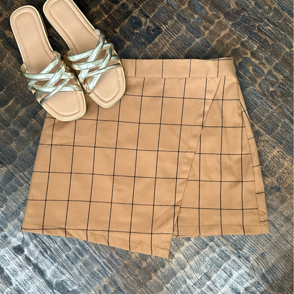EUC Forever 21 Asymmetrical Wool Skirt
